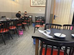 -三妹小龙虾·黄油蟹(华侨城总店)