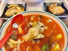 -何记花甲(海岸城旗舰店)