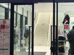 -优衣库(上海金桥国际商业广场店)