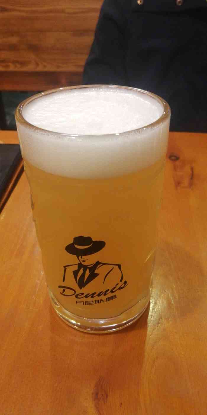 喝,单点一杯的话是15元/杯,能喝的话建议点一炮啤酒(小炮啤酒4杯的量