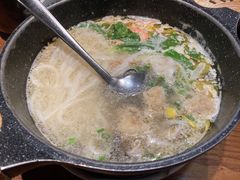 -云海肴·汽锅鸡·云南菜(天山百盛优客店)