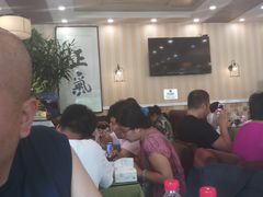 等位区-桃子餐厅·天津菜(红星路直营店)