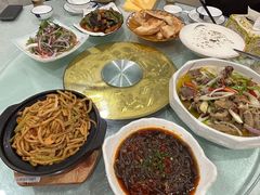 -马尔龙新疆饭店·清真(瑞景店)