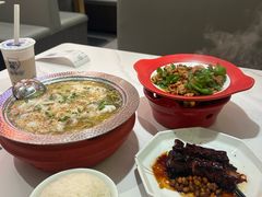 -姚姚酸菜鱼·金戈戈香港豉油鸡(喜荟城联名店)
