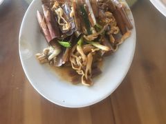 -岛中岛·海鲜大排档·万宁老字号(东澳店)