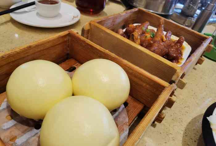 正哥点心皇子(蓬江店)-"人比较多,卫生环境还可以,人客太多就简单.