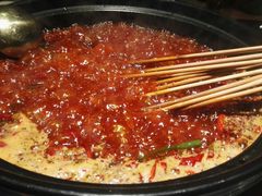 -两三事小郡肝串串香火锅(桂庙店)