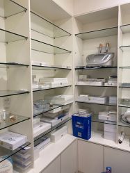 -痘院士专业祛痘皮肤管理