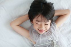 -纸飞机儿童摄影(远洋店)