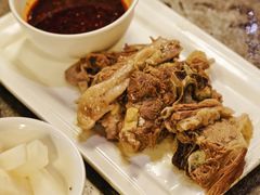 手抓羊肉-贯贯吉·清真餐厅(浙江中路店)