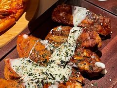-Mogul Eatery·大亨餐酒馆