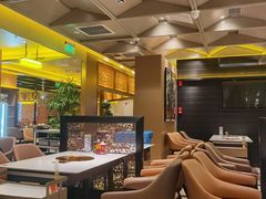 -润园四季椰子鸡火锅(卓越INTOWN店)