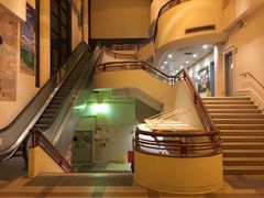 -香港大学