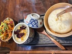 -银米·云南传统过桥米线(双廊黑金冠店)