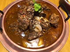 -虾弄弄海派小龙虾·牛羊蝎子火锅