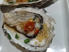 烤湛江生蚝-木屋烧烤(岗顶二店)