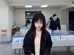 -潘多拉眼镜·蔡司依视路明月(潘家园店)