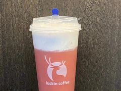 樱花莓莓胶原酸奶冻-瑞幸咖啡(南京绿地之窗店)