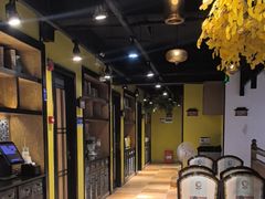 -黄泥岗·地道湖北菜(奥特莱斯店)