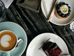 -UNI UNI(环亚凯瑟琳店)