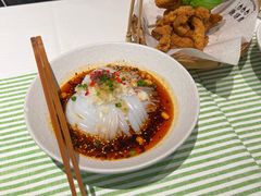 -渔语鱼新川菜Bistro(万象天地店)