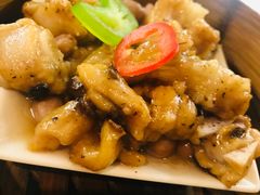 -新大咀港式茶餐厅(宝山万达店)