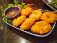 -Chom Cafe and Restaurant