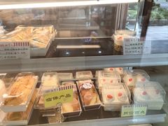 -红宝石·鲜奶小方·海派西点房(肇嘉浜店)