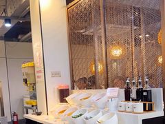 -德林酸菜鱼火锅(南丹店)