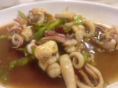 -沈家门海鲜夜排档38号(滨港路店)