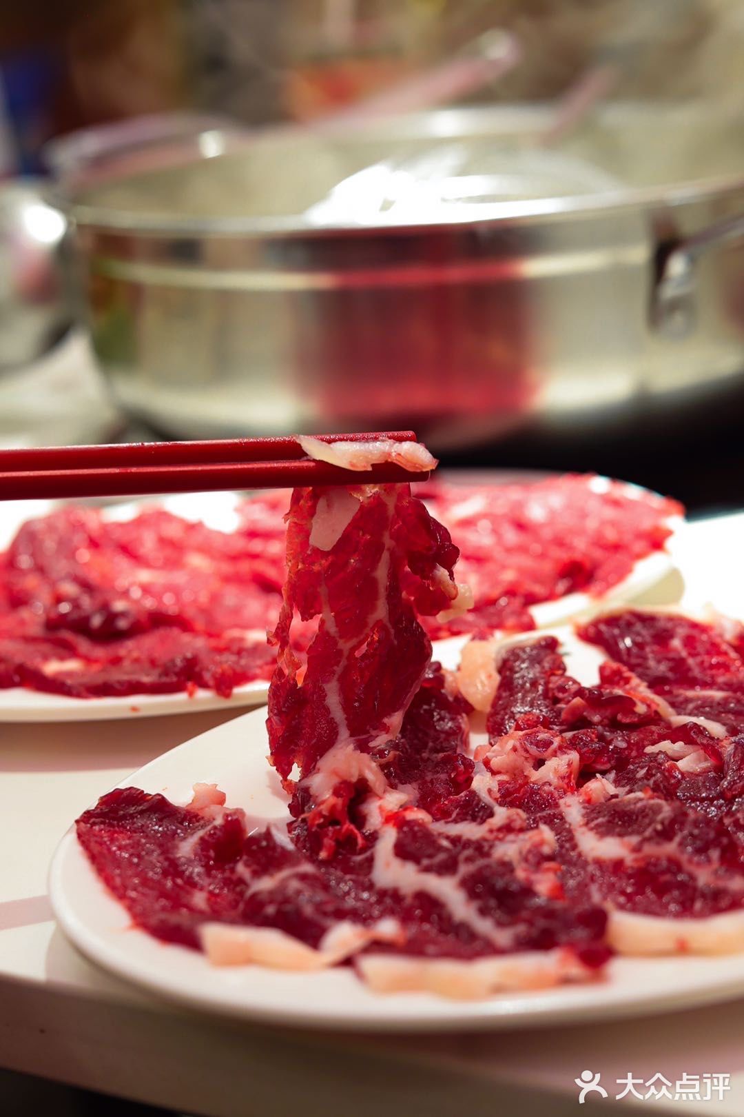 牛肉火锅的佼佼者八合里打折啦！！6.8折啵