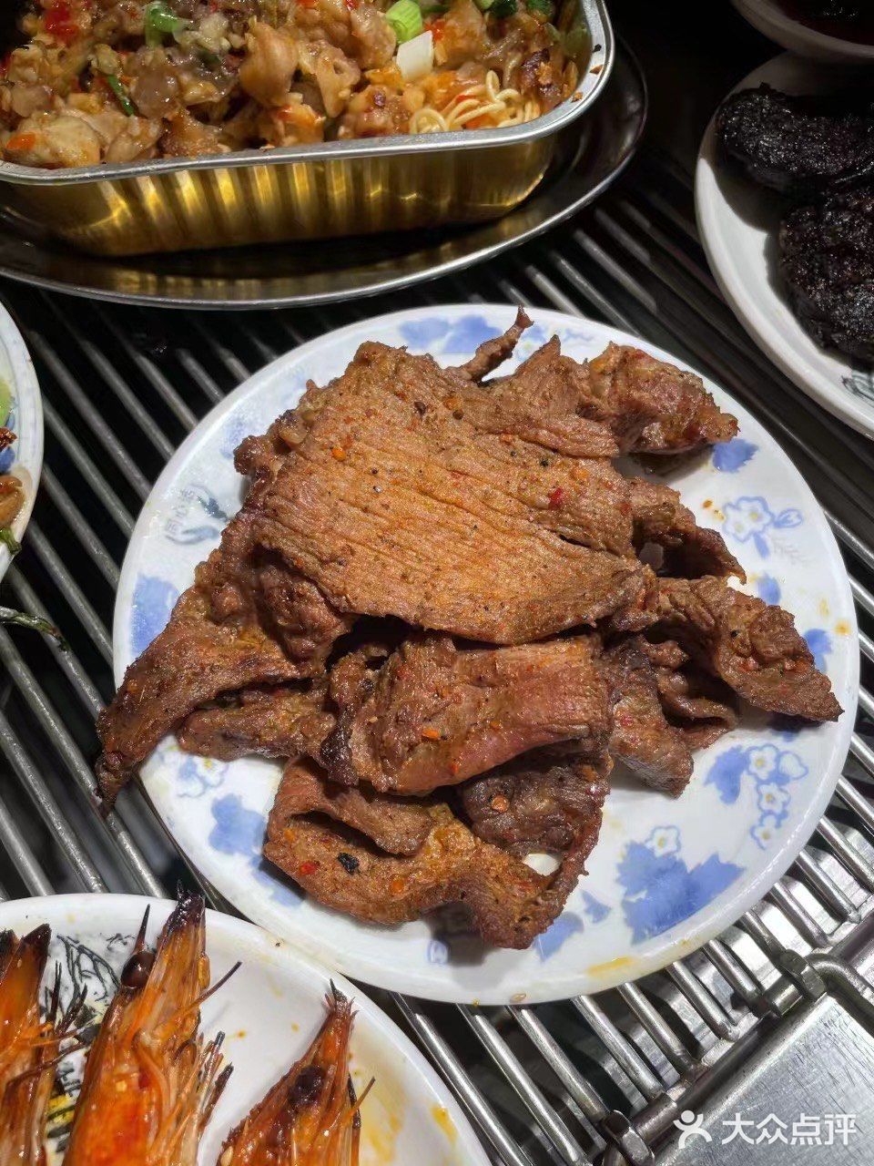 简直是贤惠茄子的巅峰之作。海东茄子烧烤店别只有茄子