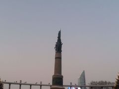 -人民防洪胜利纪念塔