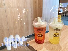 草莓麦炫酷-麦当劳(金州新玛特购物广场店)