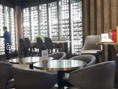 -wineapp葡萄酒餐吧(外滩金融中心店)
