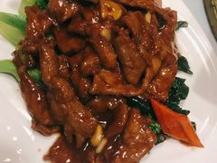 芥兰牛肉-東舍食唐精品陕菜馆