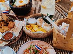-小小集渔·泰式大排档(太古里香槟店)
