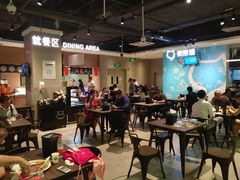 大堂-盒马鲜生(红莲店)