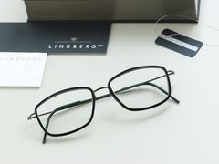 -目艮眼镜SHOWROOM(品牌集合店)