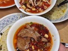 -李与白包子铺(桐梓林店)