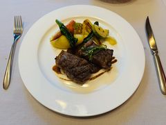 -塞纳河法国餐厅(意式风情街店)