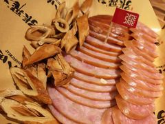 三结义-張飛扒肉•四代传承(道外店)