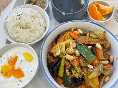 -轻蔬不用等·素食(江苏路店)