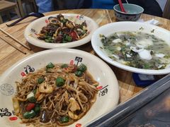 -何永光123鲜牛肉馆(1号店)