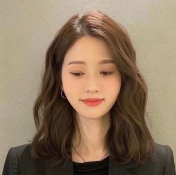 -BULB STUDIO 巴柏明星发型工作室