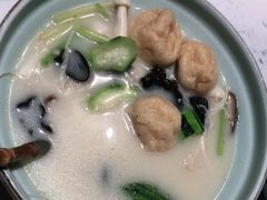 杂菇浸鱼腐-大榕树下顺德菜(融创茂店)