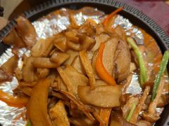 -耶里夏丽·新疆菜·28年喀什老馆(田林东路店)