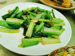 -荷香居(洞企石路店)