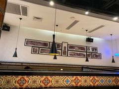 大堂-李子坝梁山鸡(北碚万达五鸡哥店)