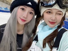 -乔波室内滑雪场